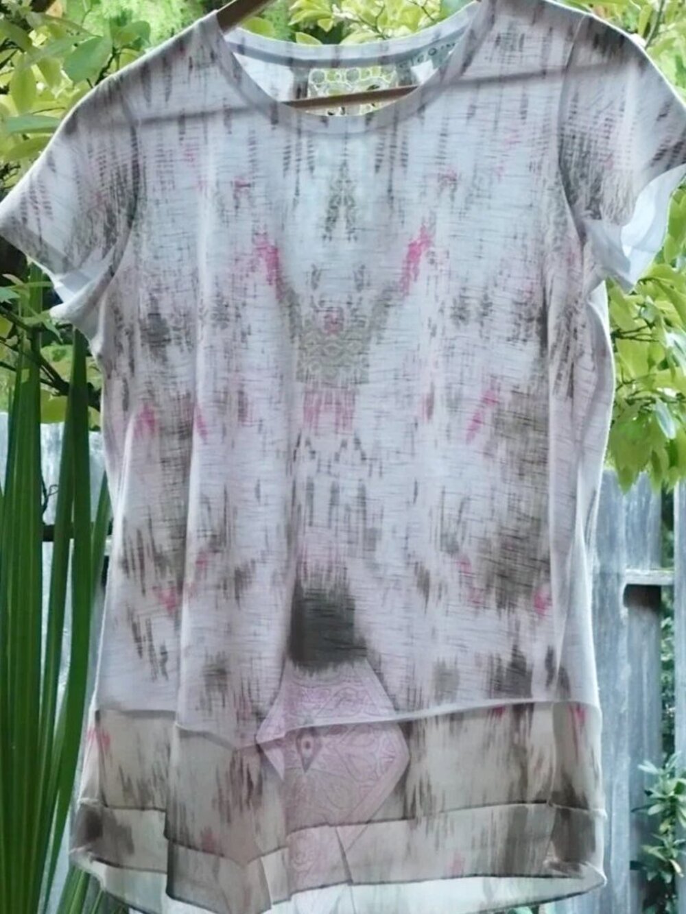 Cleo Crochet Back Boho Tiered Asymmetrical Tee Medium Pink Tan White Cap Sleeve